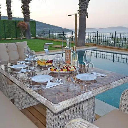 Mira Luxury