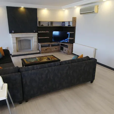 Mira Luxury Villa *