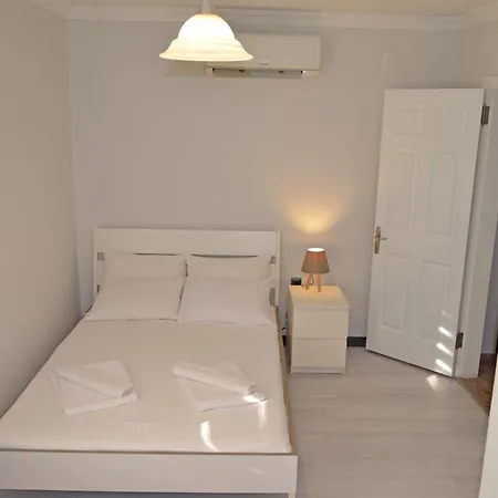Mira Luxury Villa *